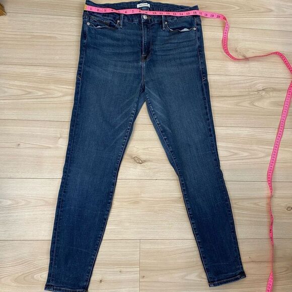 Good American Good Legs High Rise Stretch Blue 089 Jeans. Size 15/33 - Picture 9 of 13